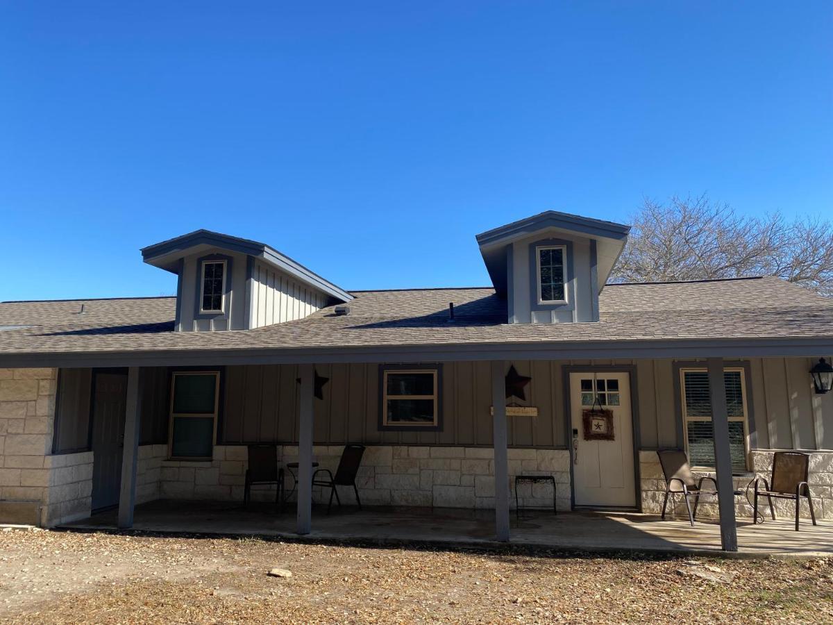 Texas Hill Country Ranch House - Great Views - Near Hidden Falls Park Smithwick Bagian luar foto