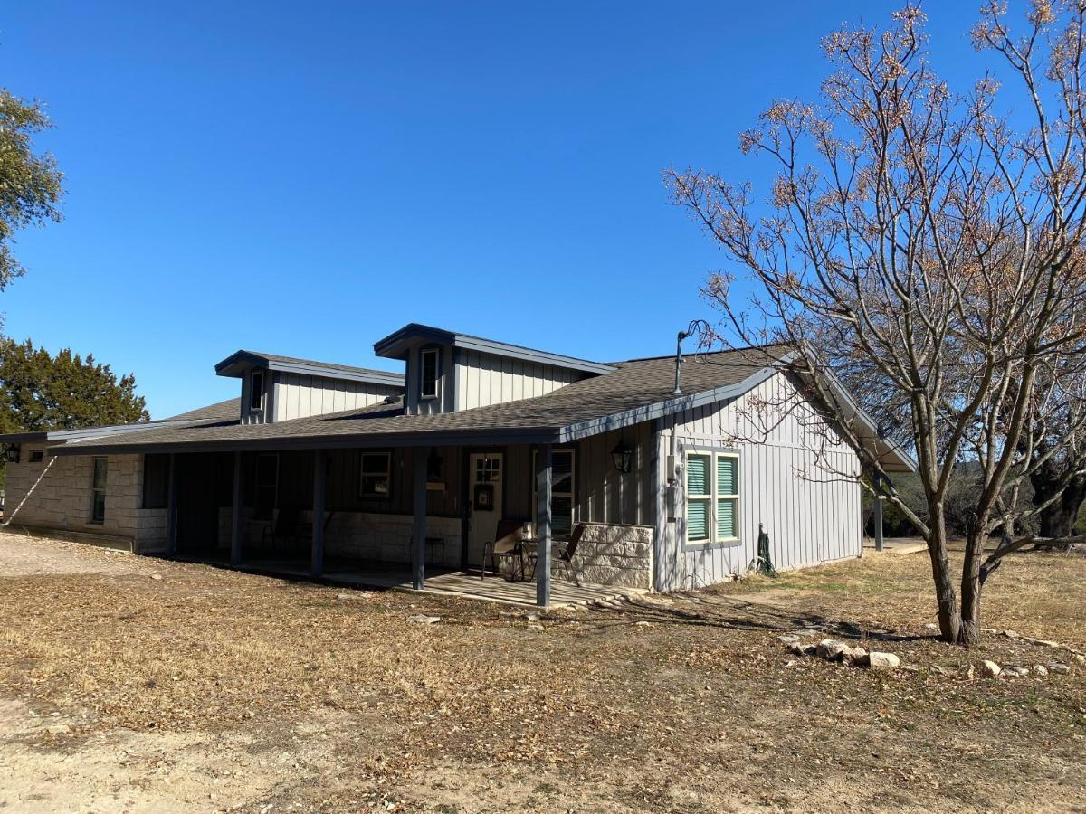 Texas Hill Country Ranch House - Great Views - Near Hidden Falls Park Smithwick Bagian luar foto